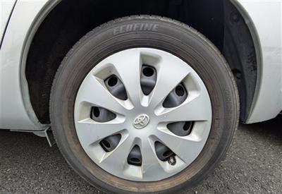 2012 Toyota Aqua - Thumbnail