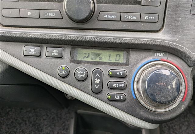 2012 Toyota Aqua