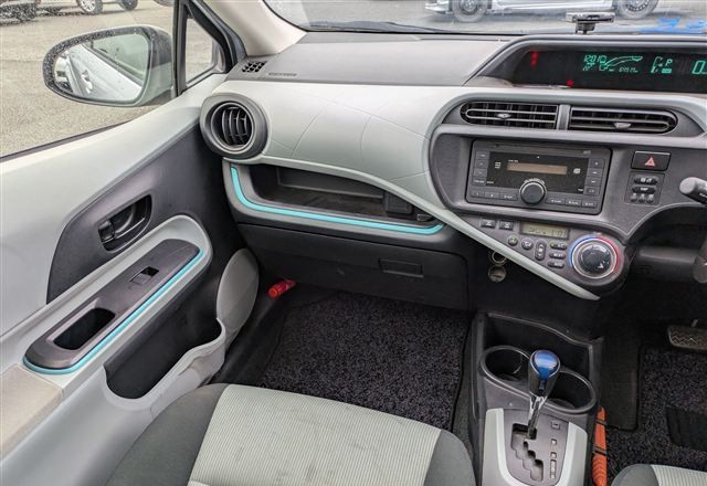 2012 Toyota Aqua