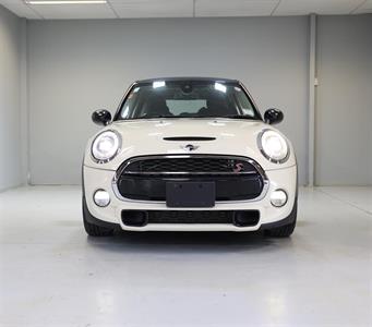 2018 Mini Cooper - Thumbnail