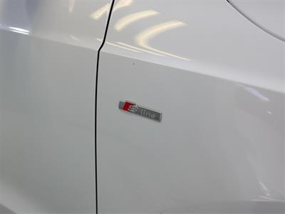 2012 Audi Q3 - Thumbnail