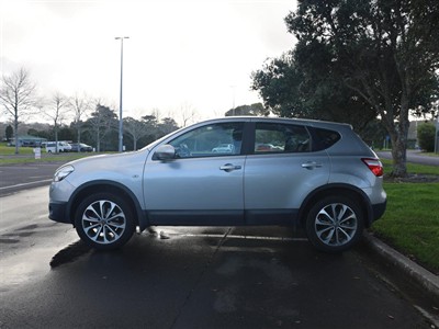 2011 Nissan QASHQAI - Thumbnail