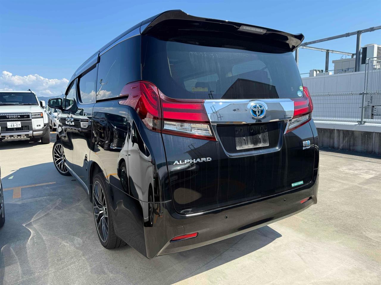 2015 Toyota Alphard