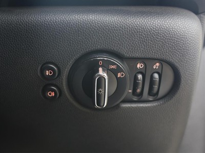 2015 Mini Cooper - Thumbnail