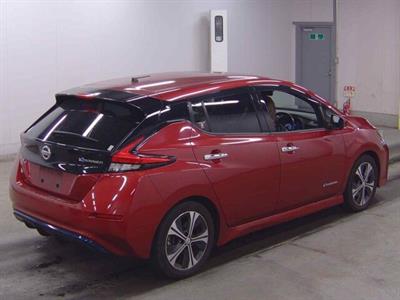 2018 Nissan Leaf - Thumbnail