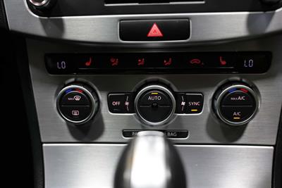 2015 Volkswagen Passat - Thumbnail