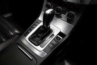 2015 Volkswagen Passat - Thumbnail