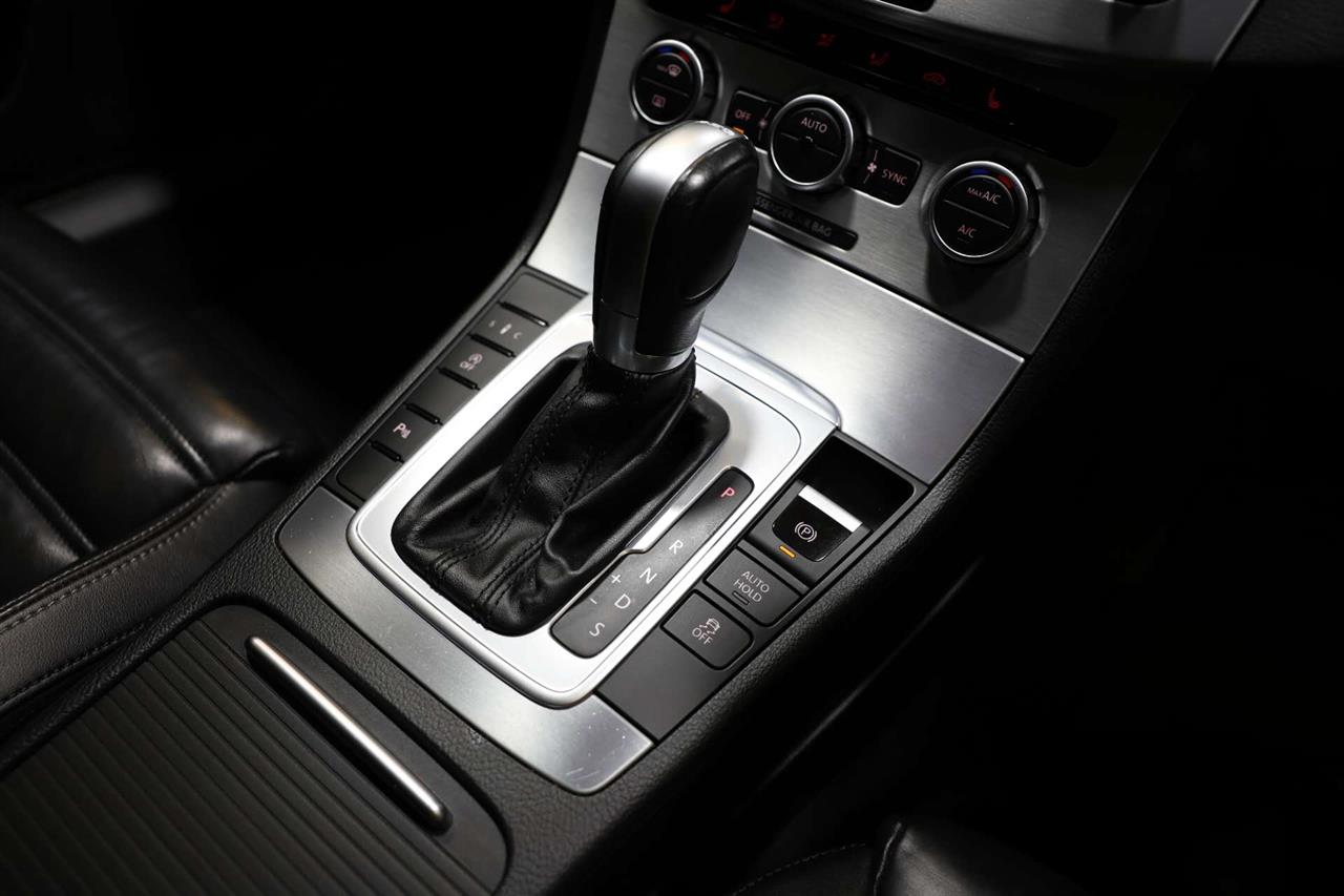 2015 Volkswagen Passat