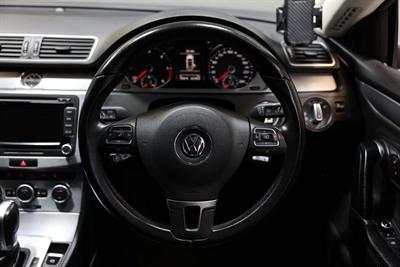 2015 Volkswagen Passat - Thumbnail