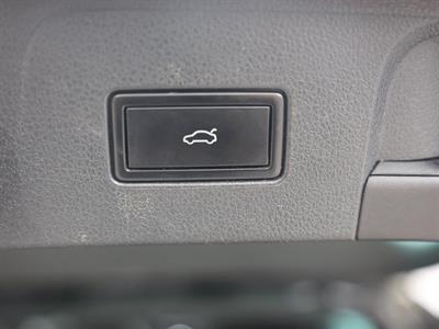 2016 Volkswagen PASSAT - Thumbnail