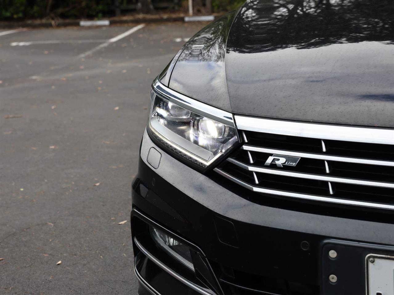2016 Volkswagen PASSAT