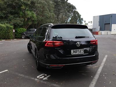 2016 Volkswagen PASSAT - Thumbnail