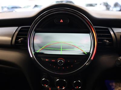 2016 Mini Cooper - Thumbnail