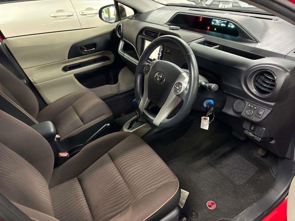 2013 Toyota Aqua