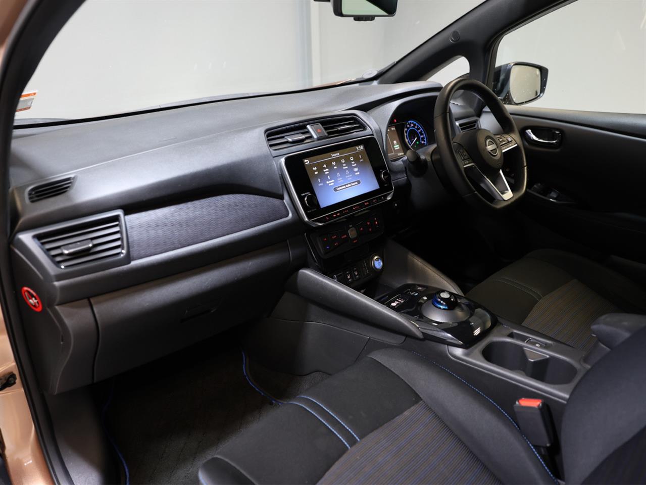 2021 Nissan Leaf