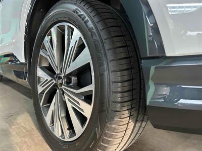 2022 Audi Q4 - Thumbnail