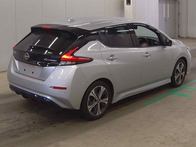 2022 Nissan Leaf