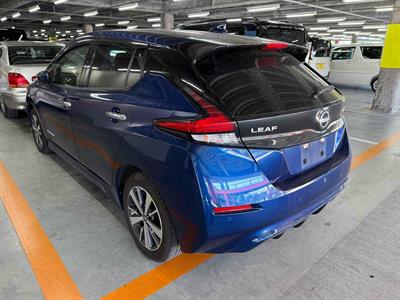 2021 Nissan Leaf - Thumbnail