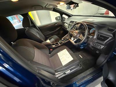 2021 Nissan Leaf - Thumbnail
