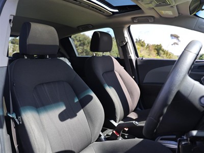 2016 Holden Barina - Thumbnail