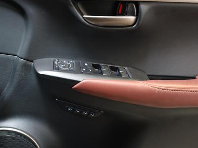 2014 Lexus NX 300H - Thumbnail