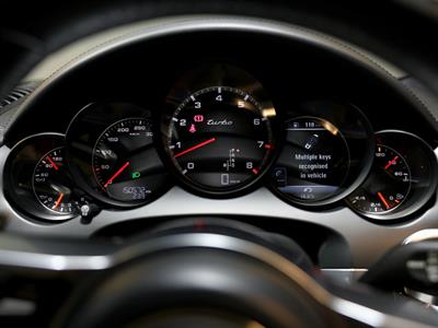 2015 Porsche Cayenne - Thumbnail