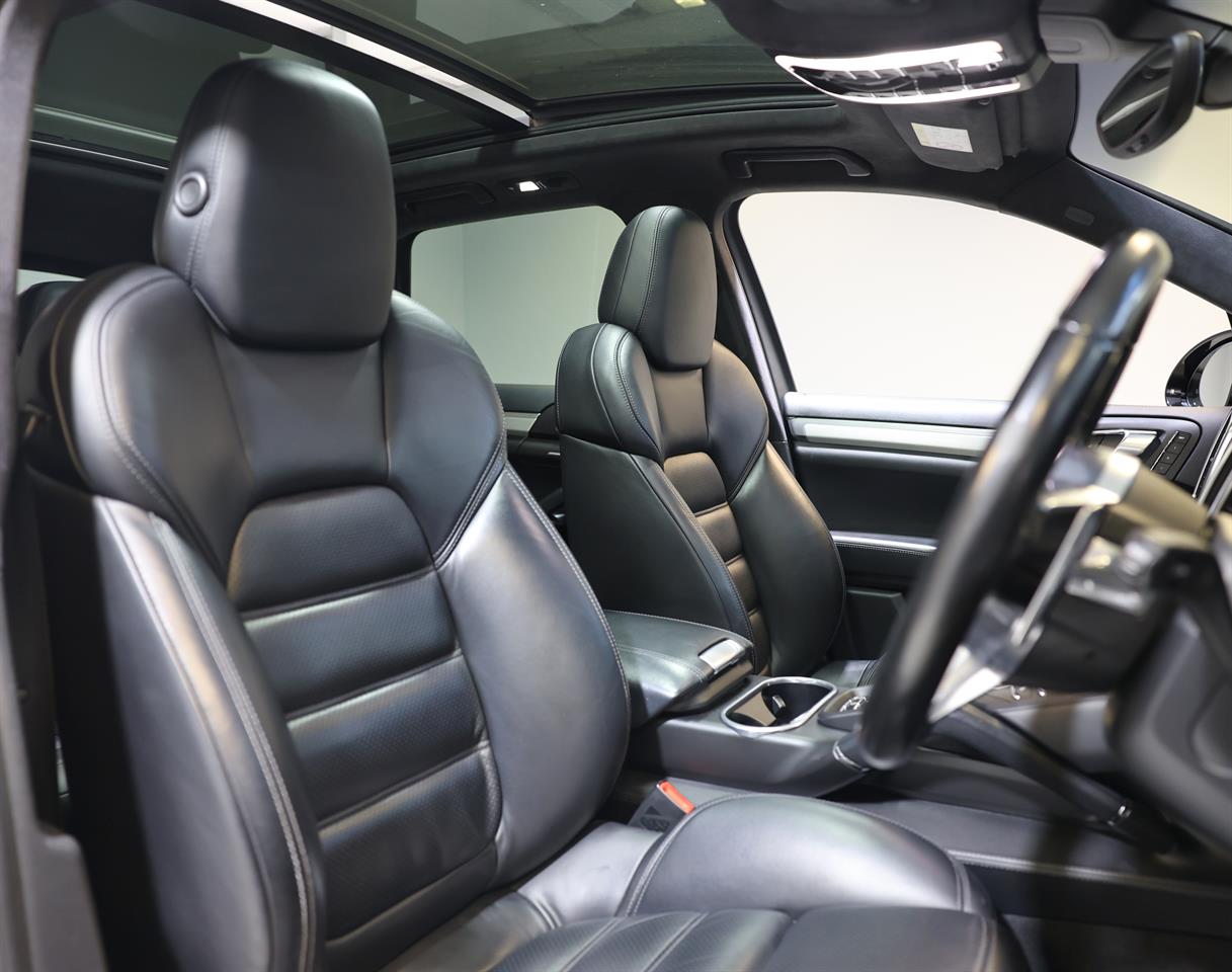 2015 Porsche Cayenne