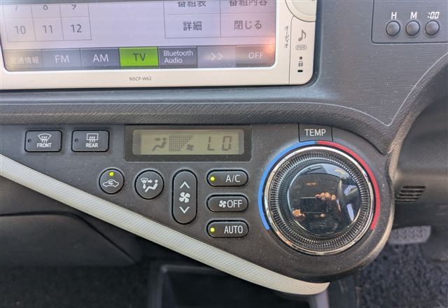 2013 Toyota Aqua
