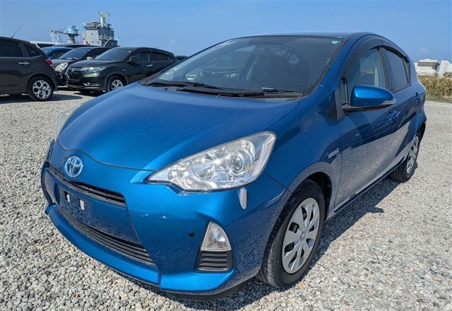 2013 Toyota Aqua