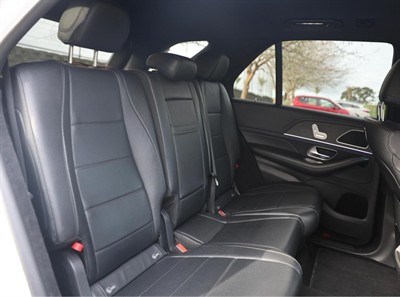2020 Mercedes-Benz GLE 300 D - Thumbnail