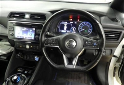 2017 Nissan Leaf - Thumbnail