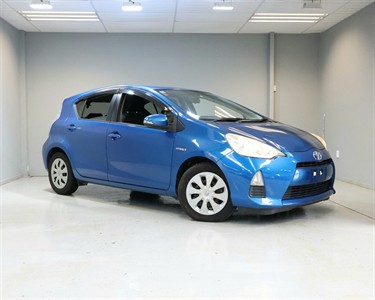 2013 Toyota Aqua