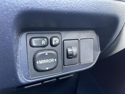 2007 Toyota Blade - Thumbnail