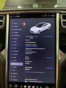 2015 Tesla Model S - Thumbnail