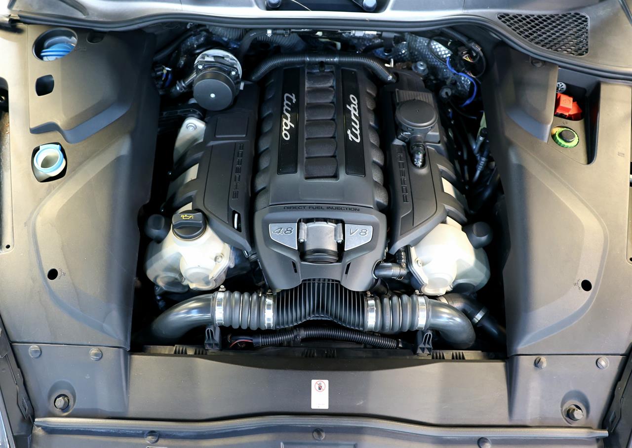 2015 Porsche Cayenne