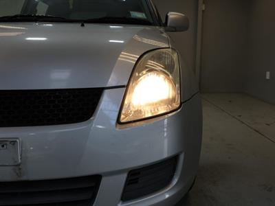 2008 Suzuki Swift - Thumbnail