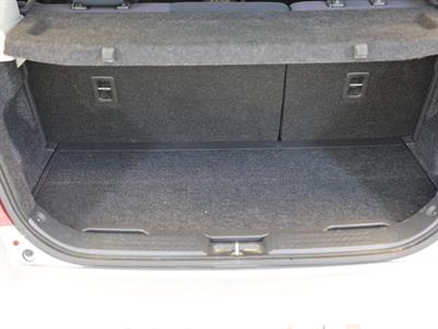 2008 Suzuki Swift - Thumbnail