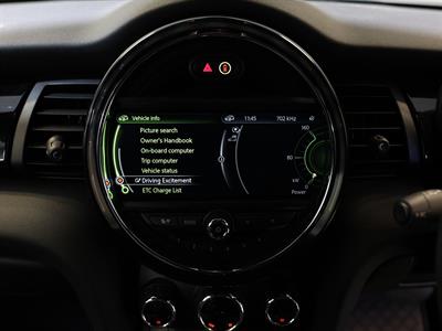 2018 Mini Cooper - Thumbnail