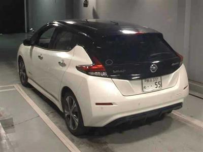 2018 Nissan Leaf - Thumbnail