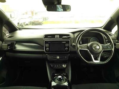 2018 Nissan Leaf - Thumbnail