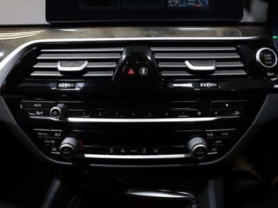 2017 BMW 523d - Thumbnail