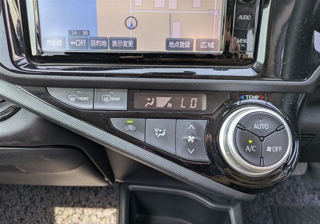 2015 Toyota Aqua