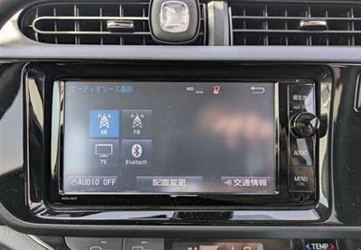 2015 Toyota Aqua - Thumbnail