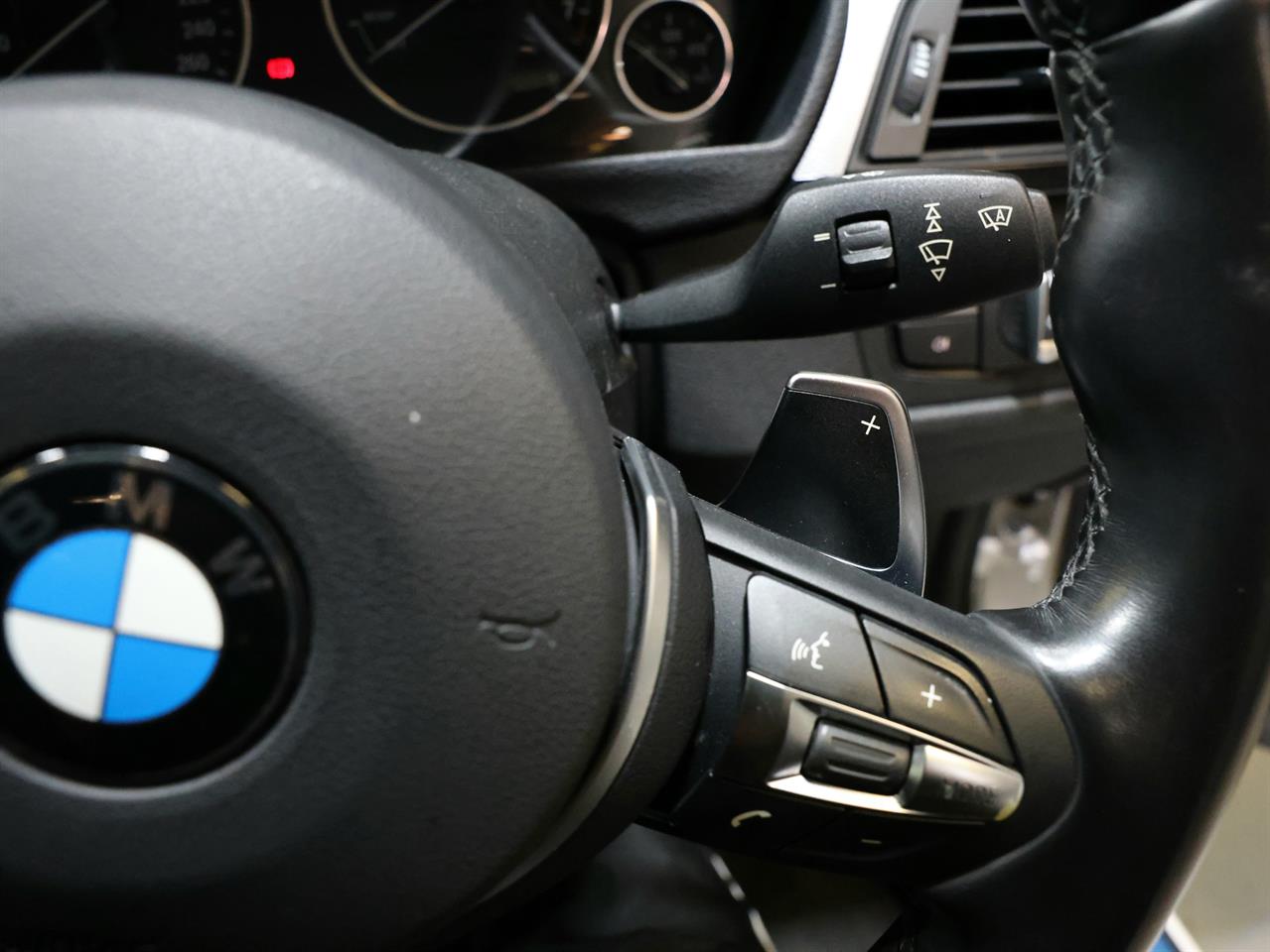 2013 BMW 320i
