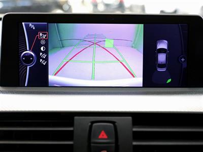 2013 BMW 320i - Thumbnail