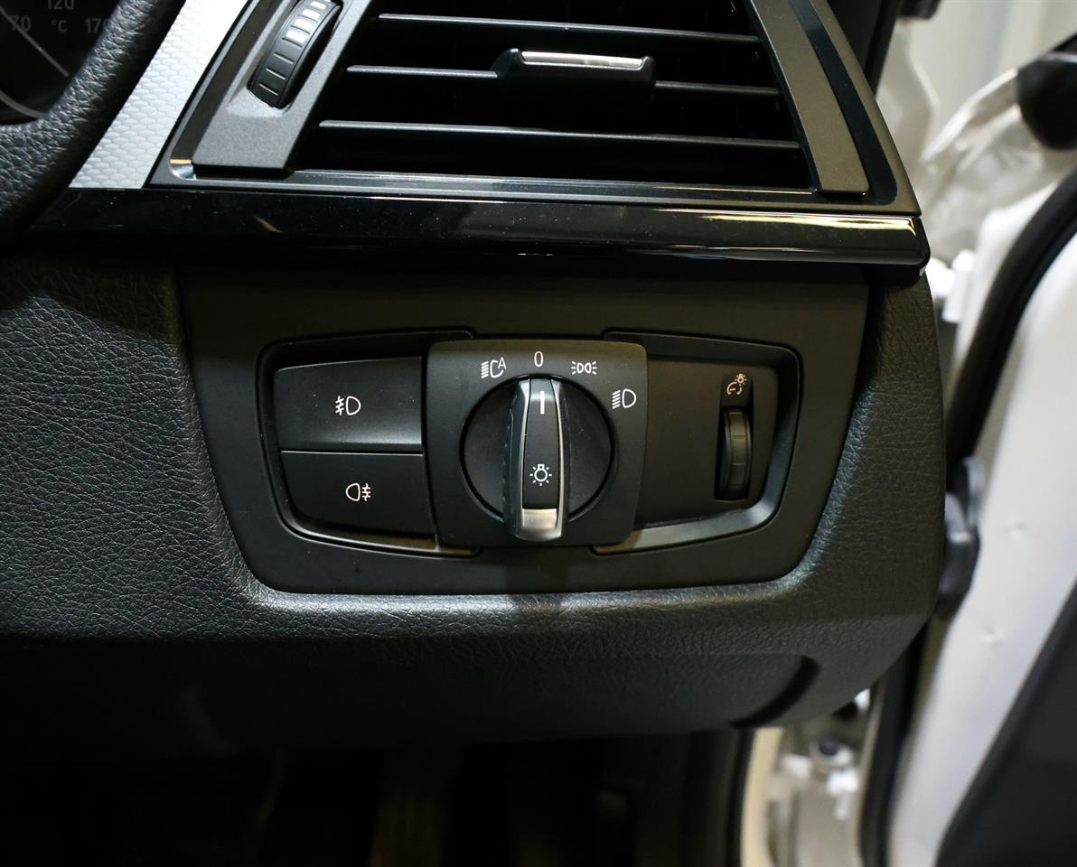 2013 BMW 320i