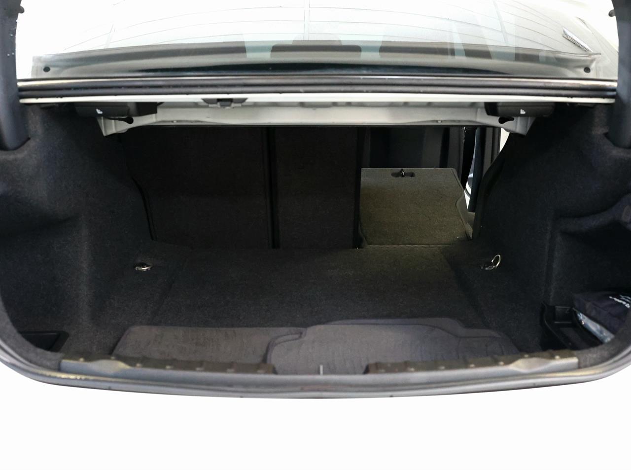 2013 BMW 320i