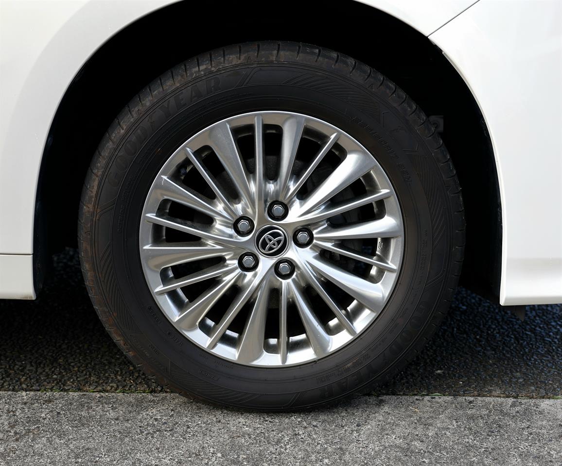 2020 Toyota Alphard