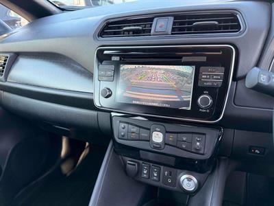 2019 Nissan Leaf - Thumbnail