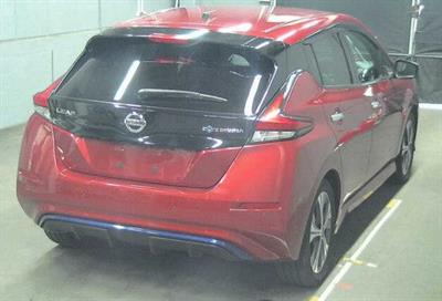 2018 Nissan Leaf - Thumbnail